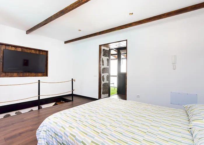 Home2book Rustic Stone Haven With Terrace シャレー La Guancha