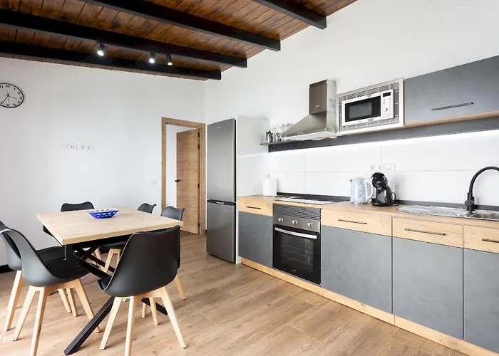 Home2book Rustic Stone Haven With Terrace シャレー La Guancha